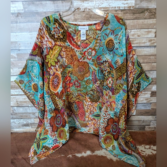 Susan Graver Oversized V Neck Overlay Poncho With Sleeve Seams - Picture 2 of 16